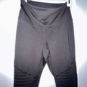 Old Navy Leggings Rockstar Moto Black women’s medium